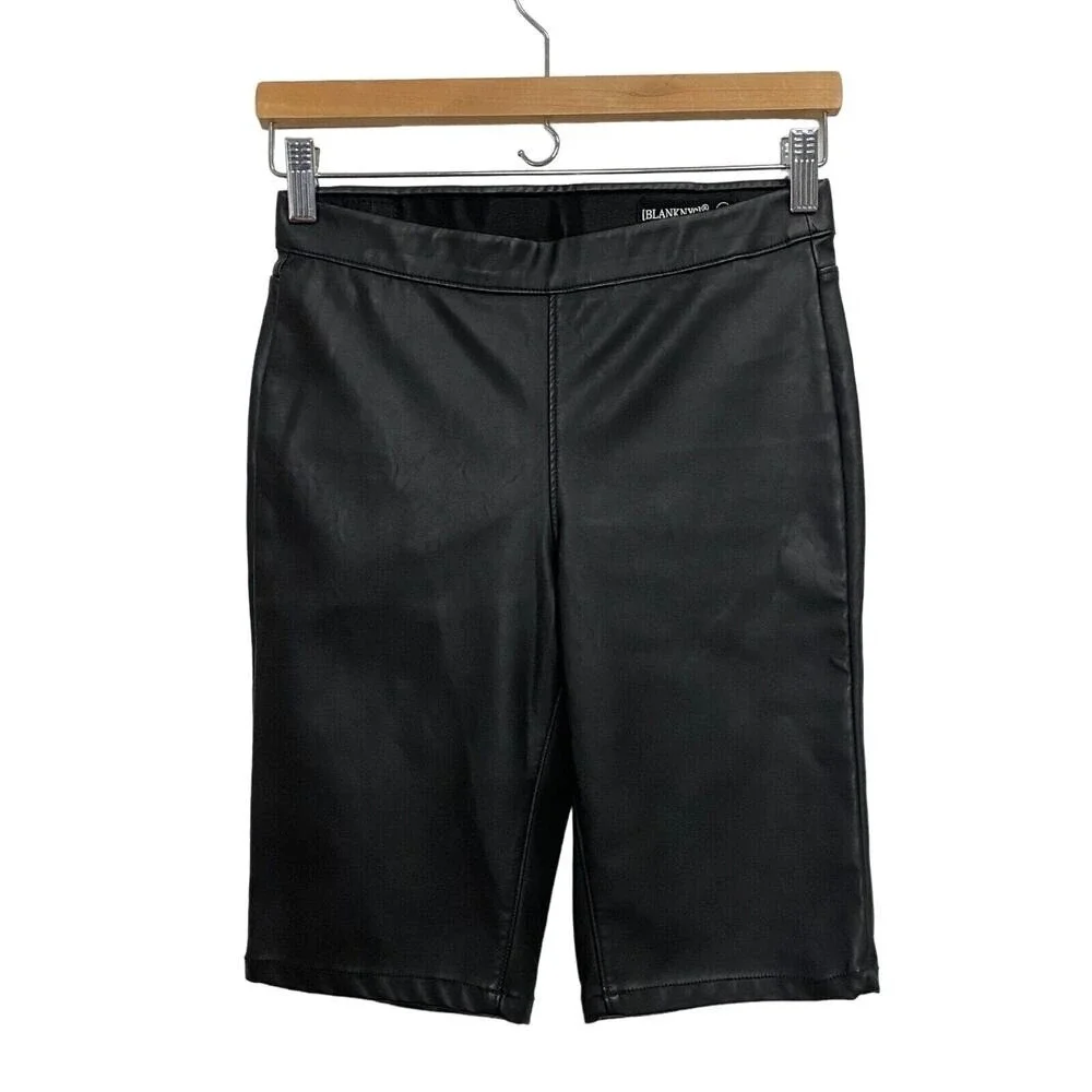 BLANK NYC Black‎ Faux Leather Biker Chino Shorts Size 26